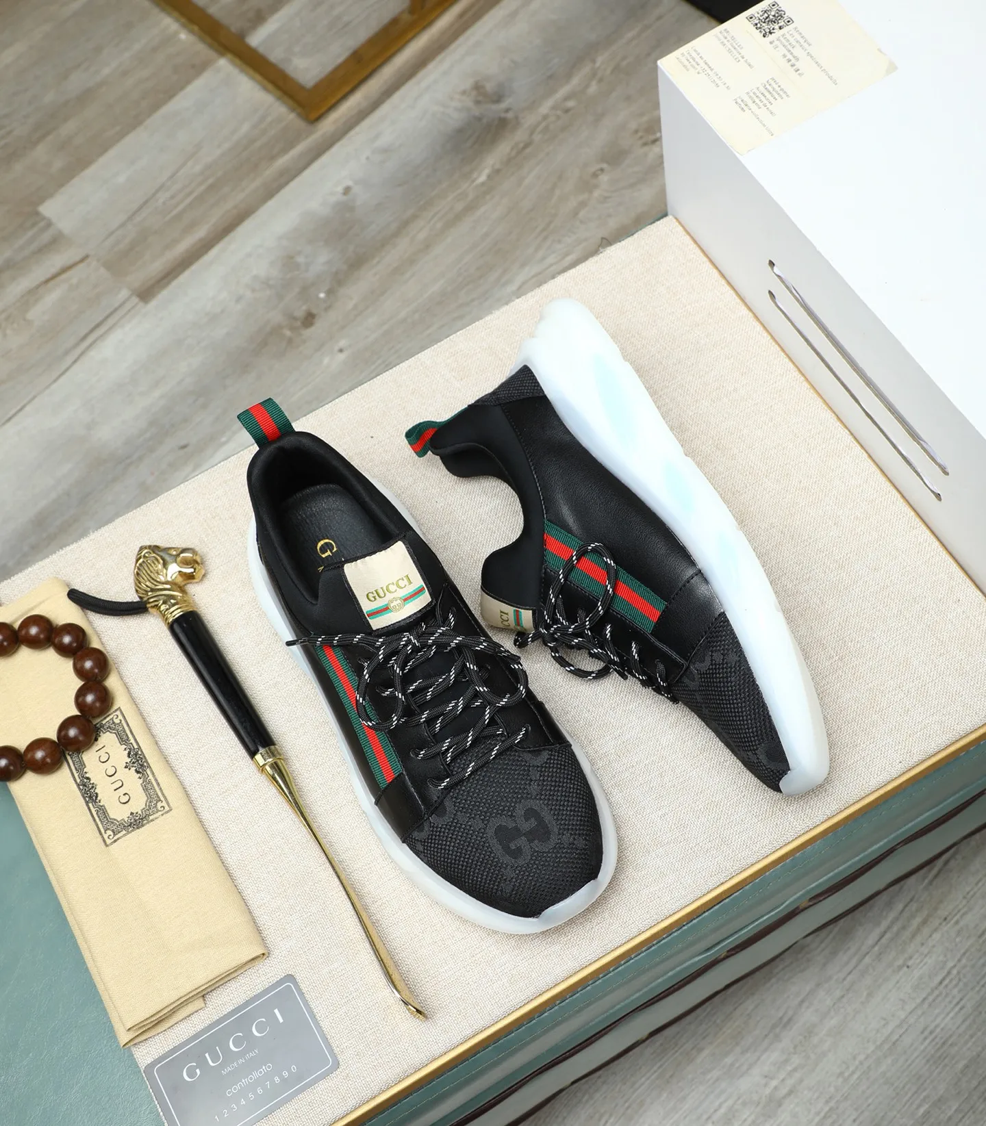 Men's shoes💰440 GUCCI🔍🔍Latest spring style On sale at the same time at the counter, original calfskin imported from Italy, genuine leather lining, (high-end, luxury, and class) exquisite workmanship, soles: original soles specially provided by the original factory, ⚠Exclusive double-layer movable molded soles are super comfortable⚠, real photos🎬The real ones are better🔍🔍"High quality·Follow the order" code number 38-44
